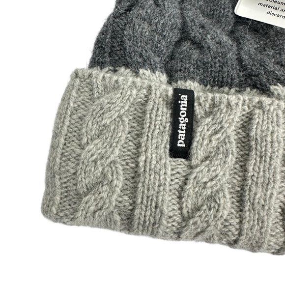 PATAGONIA Women's Wool Blend Cable Knit Pom Stocking Cap Drifter Grey Stripe - Picture 8 of 8